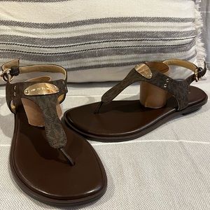 Michael Michael Kors Women's Mk Plate Thong Sandals